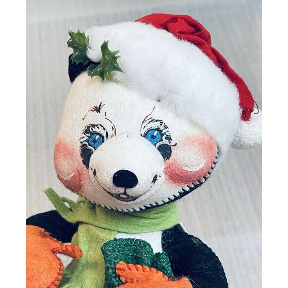 VTG 1984 Annalee Mobilitee Panda Bear Santa Doll w/ Sack of Gifts W Tag Attached - Picture 2 of 10